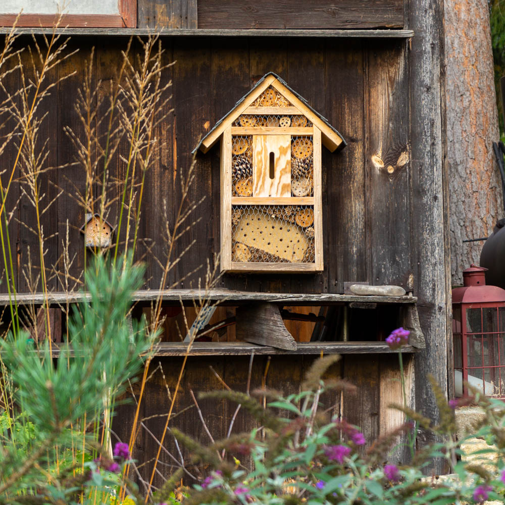 Großes Insektenhotel